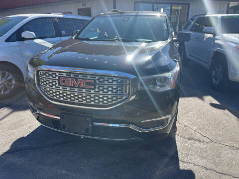 2017 GMC Acadia Denali
