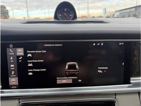 2017 Porsche Panamera 4S