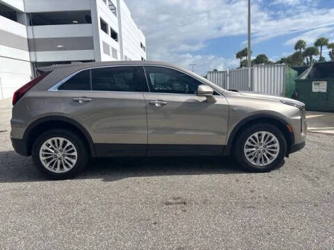2024 Cadillac XT4 Luxury