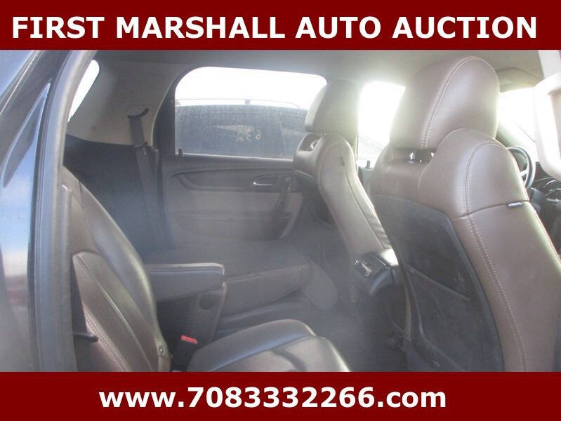2016 GMC Acadia SLT-1