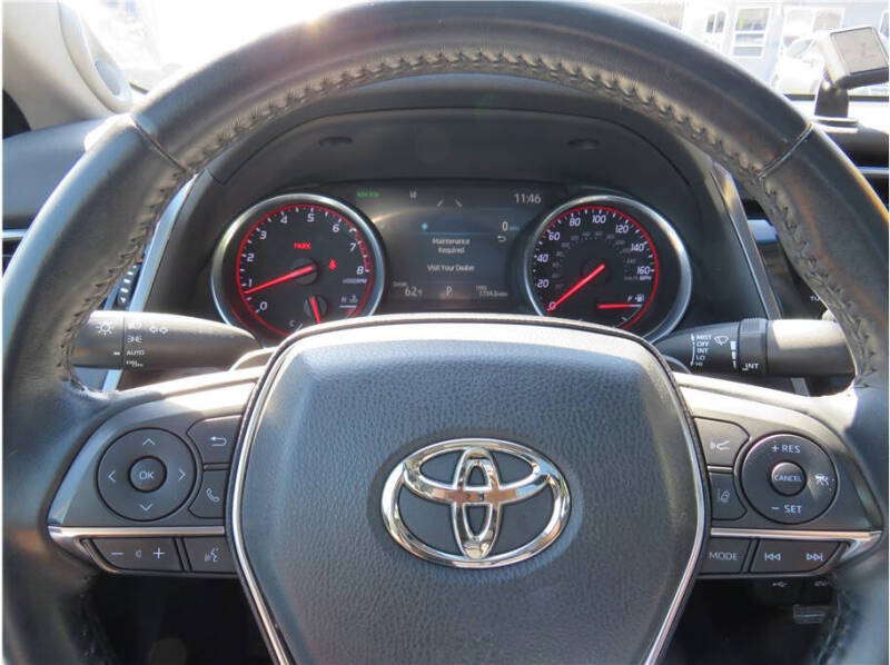 2020 Toyota Camry XSE