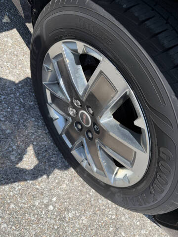 2011 GMC Acadia Denali