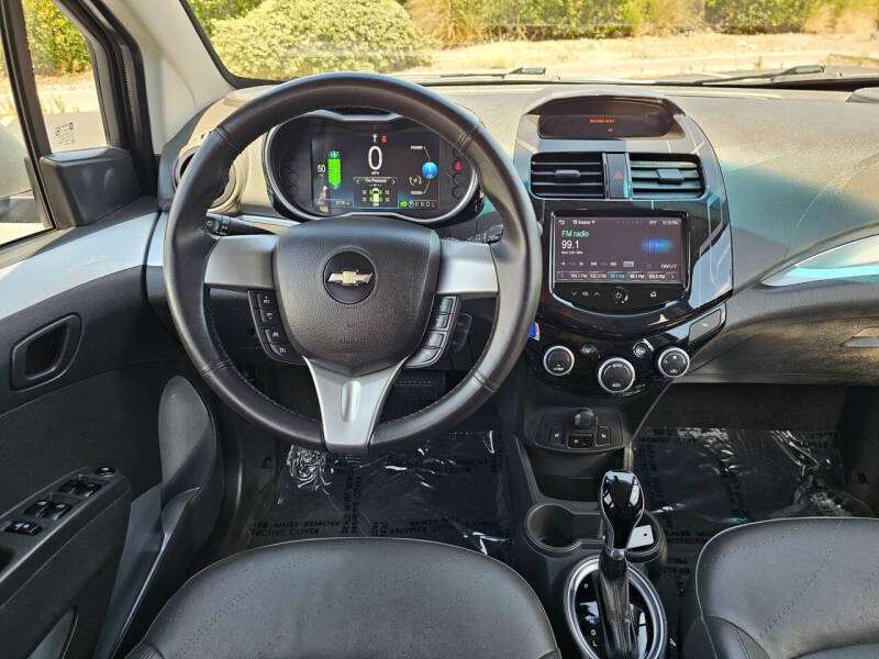 2016 Chevrolet Spark EV 2LT