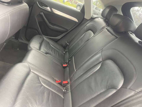 2016 Audi Q3 2.0T quattro Premium Plus