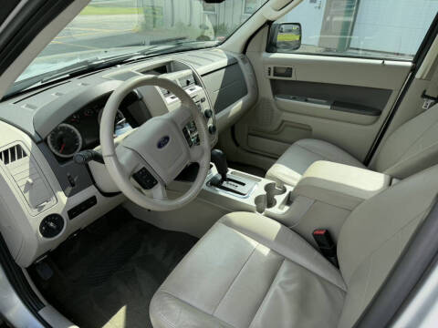 2009 Ford Escape XLT