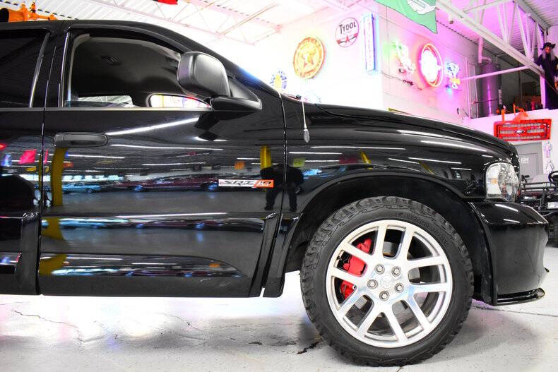 2005 Dodge Ram 1500 SRT-10