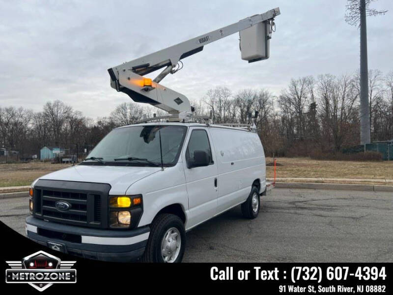 2011 Ford E-Series E-350 SD