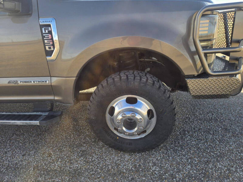 2021 Ford F-350 Super Duty Lariat