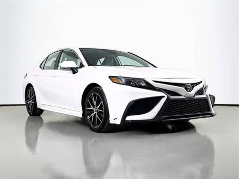 2023 Toyota Camry for sale at Sam Leman Chrysler Jeep Dodge of Peoria in Peoria IL