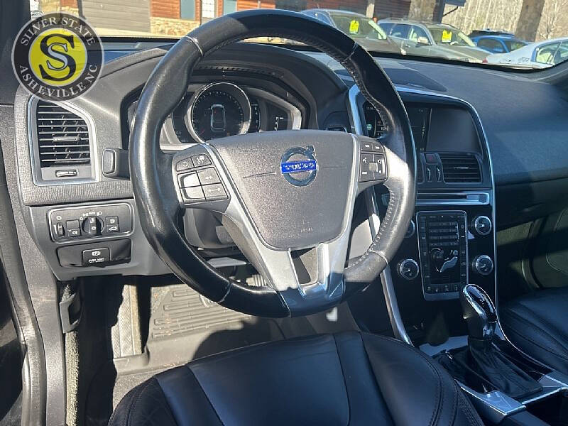 2015 Volvo XC60 T5 Drive-E Platinum