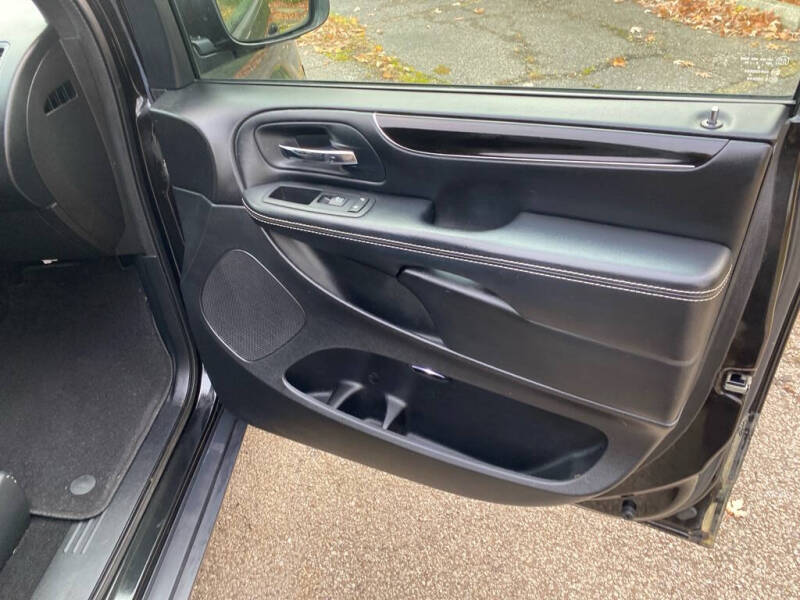 2016 Dodge Grand Caravan SXT