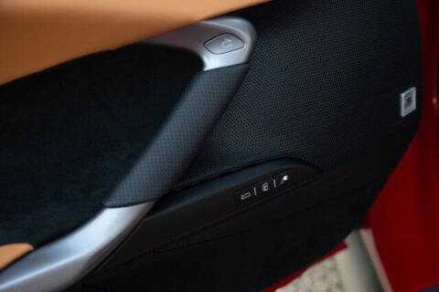 2024 Ferrari 296 GTS