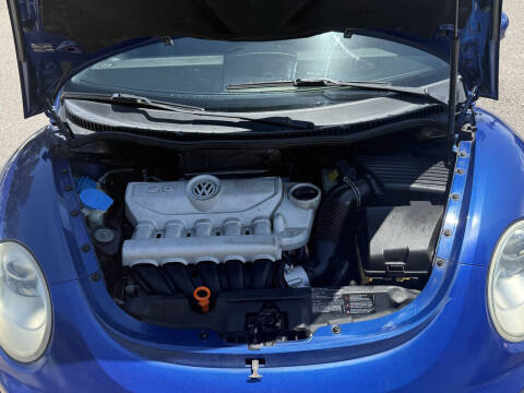 2008 Volkswagen New Beetle S