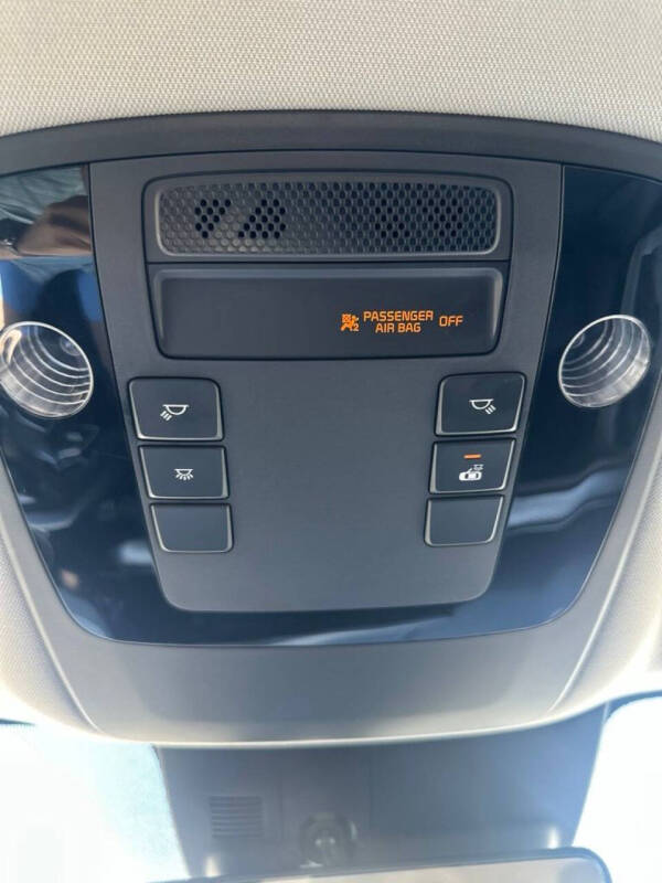 2024 Kia Carnival