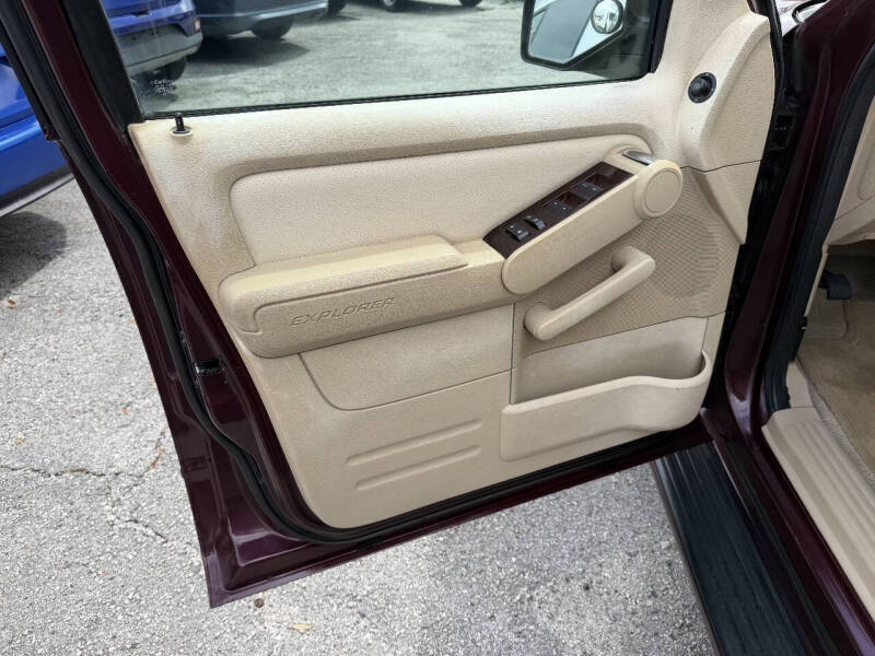 2006 Ford Explorer Limited