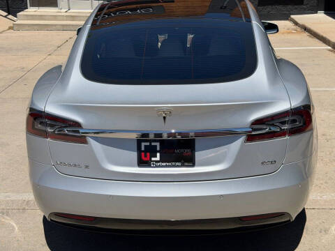2016 Tesla Model S