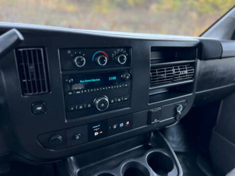 2018 Chevrolet Express 2500