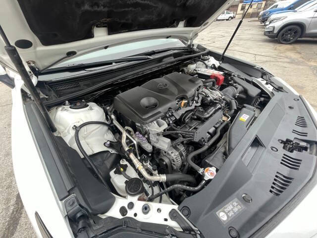 2019 Toyota Camry LE