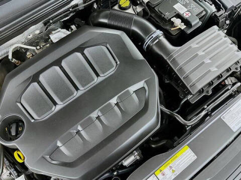 2023 Volkswagen Golf R 4Motion