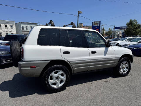 2000 Toyota RAV4