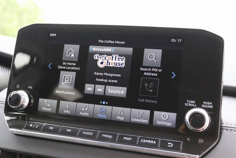 2025 Mitsubishi Outlander PHEV SE