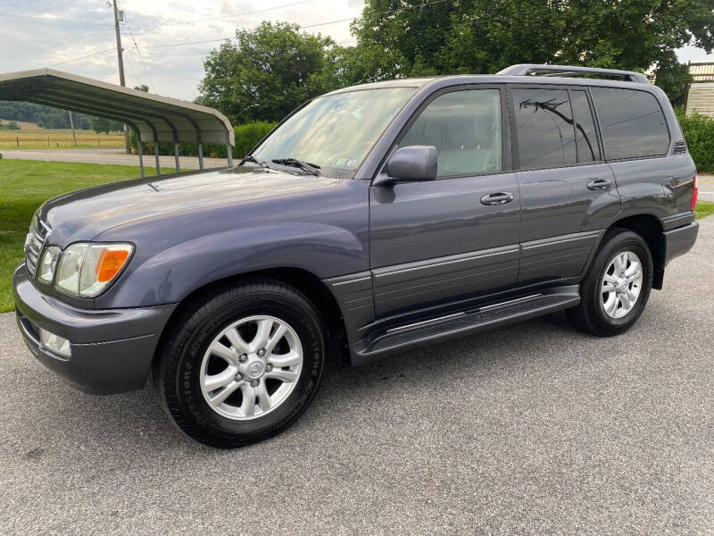 2005 Lexus LX 470 for sale at Finish Line Auto Sales in Thomasville PA