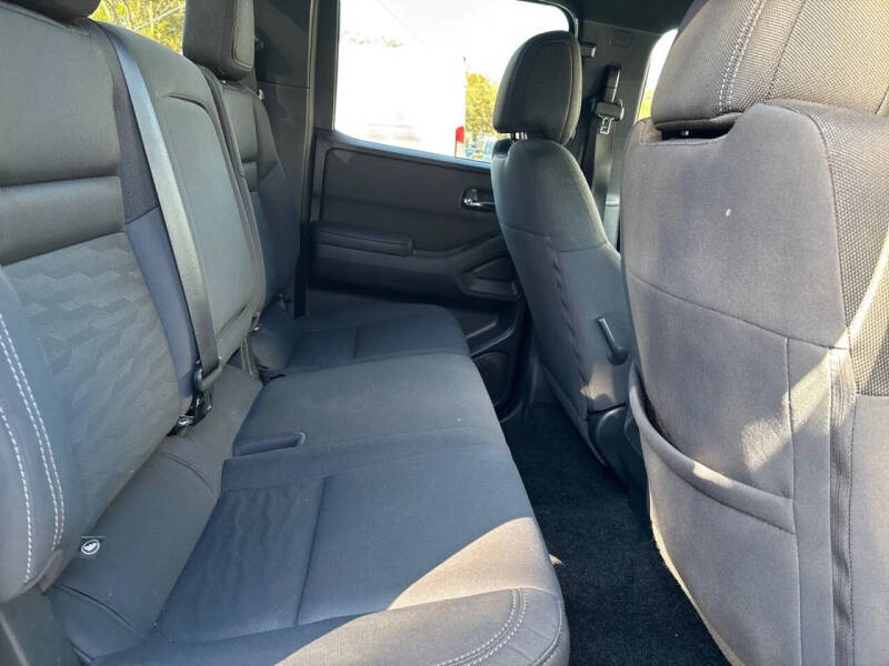 2023 Nissan Frontier