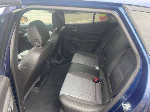 2024 Chevrolet Trax LT