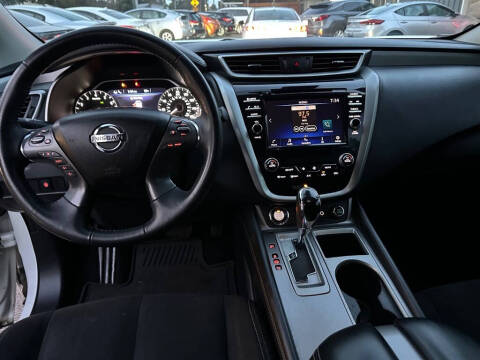 2020 Nissan Murano SV