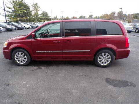2014 Chrysler Town and Country Touring