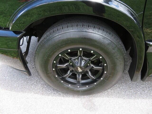 2018 GMC Savana 2500