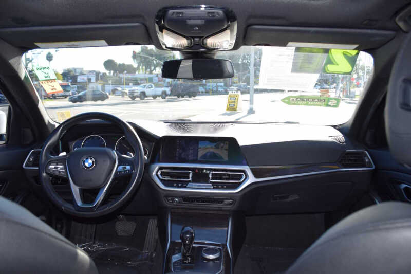 2020 BMW 3 Series 330i