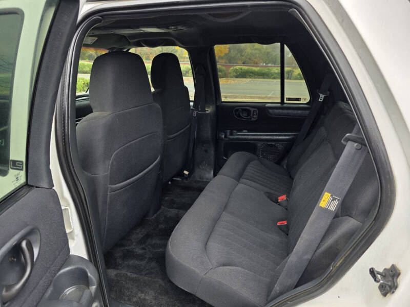 2003 Chevrolet Blazer LS