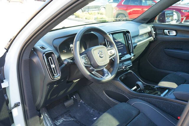 2023 Volvo XC40 Recharge Twin Ultimate