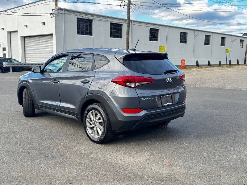 2017 Hyundai Tucson SE