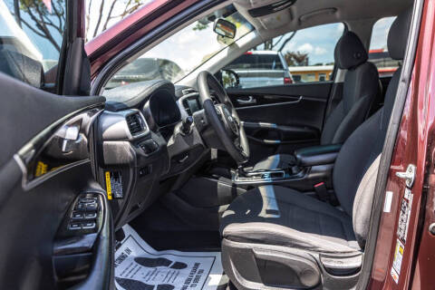2018 Kia Sorento L