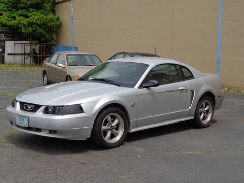 2004 Ford Mustang