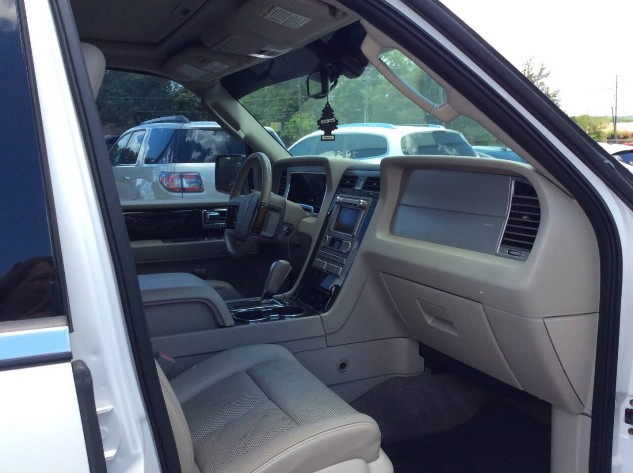 2010 Lincoln Navigator L for sale at SPRINGTIME MOTORS in Huntsville, TX