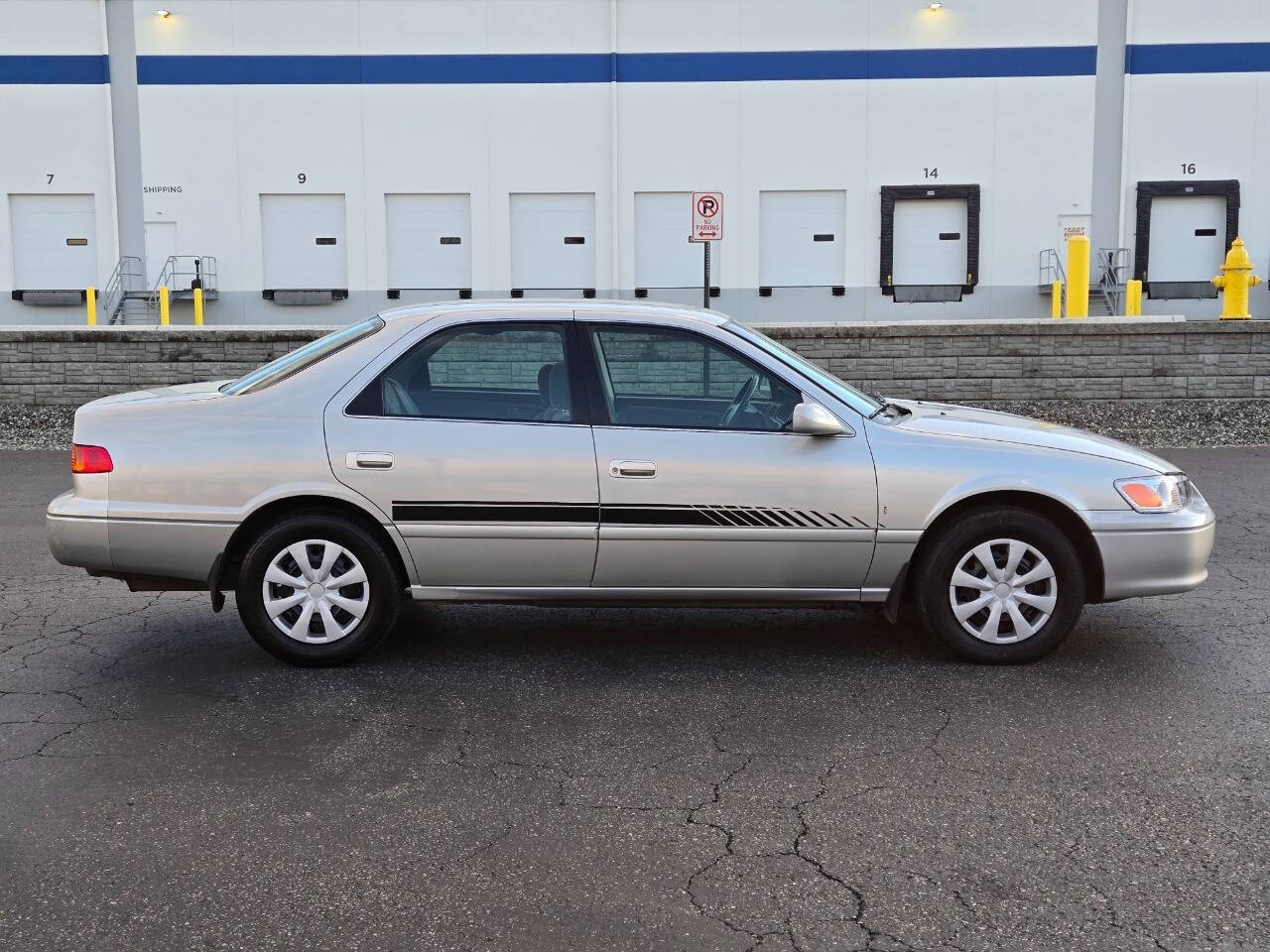 2001 Toyota Camry for sale at Alpha Auto Sales in Auburn, WA