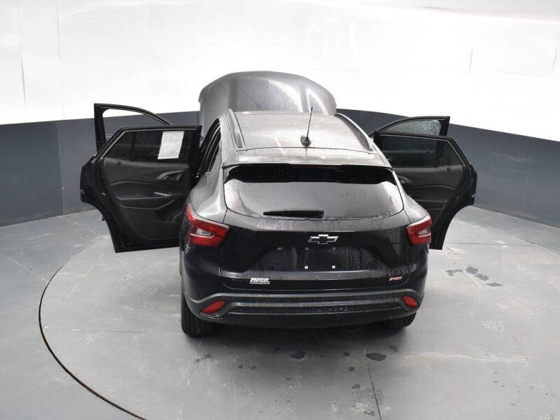 2025 Chevrolet Trax RS