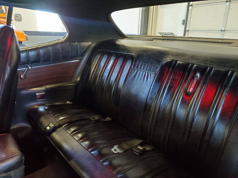 1973 Dodge Charger 12
