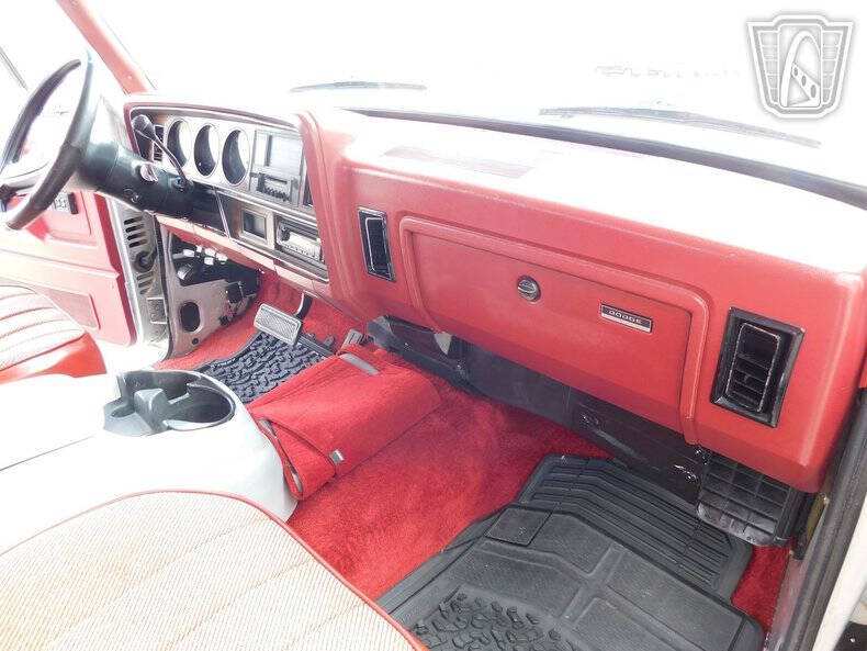1988 Dodge Ramcharger 100