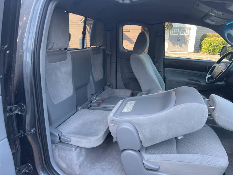 2011 Toyota Tacoma PreRunner V6