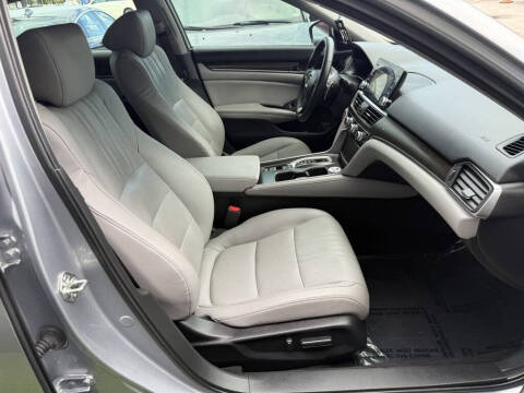 2018 Honda Accord Hybrid Touring