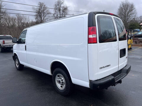 2017 GMC Savana 2500