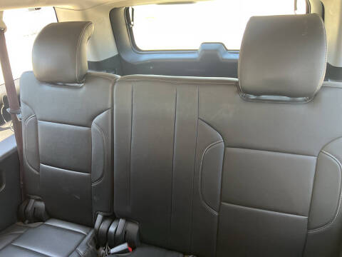 2015 Chevrolet Suburban LT