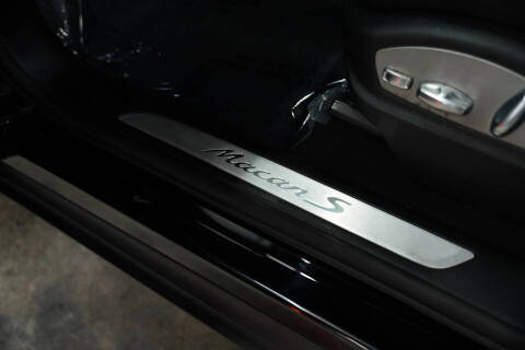 2018 Porsche Macan S
