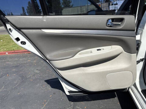 2012 Infiniti G25 Sedan