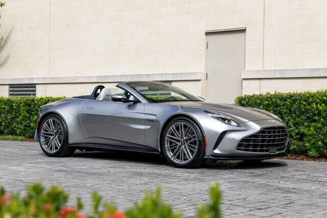 2026 Aston Martin Vantage Roadster