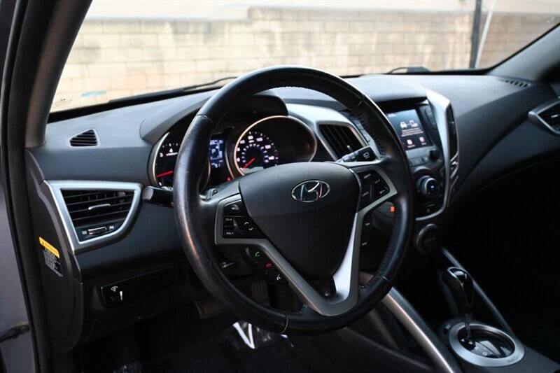 2017 Hyundai Veloster